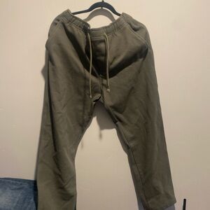 Zara Men's Olive Green Joggers